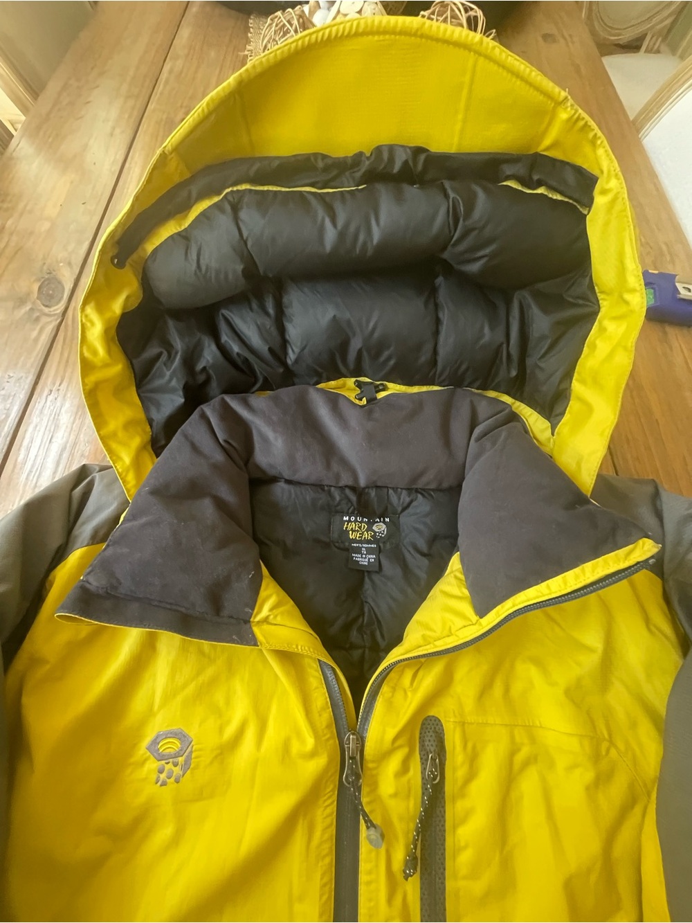 MOUNTAIN HARDWEAR CONDUIT DOWN PARKA ARM VENTS PERFORMANCE JACKET